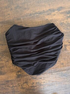 Black Ruched Strapless Crop Top